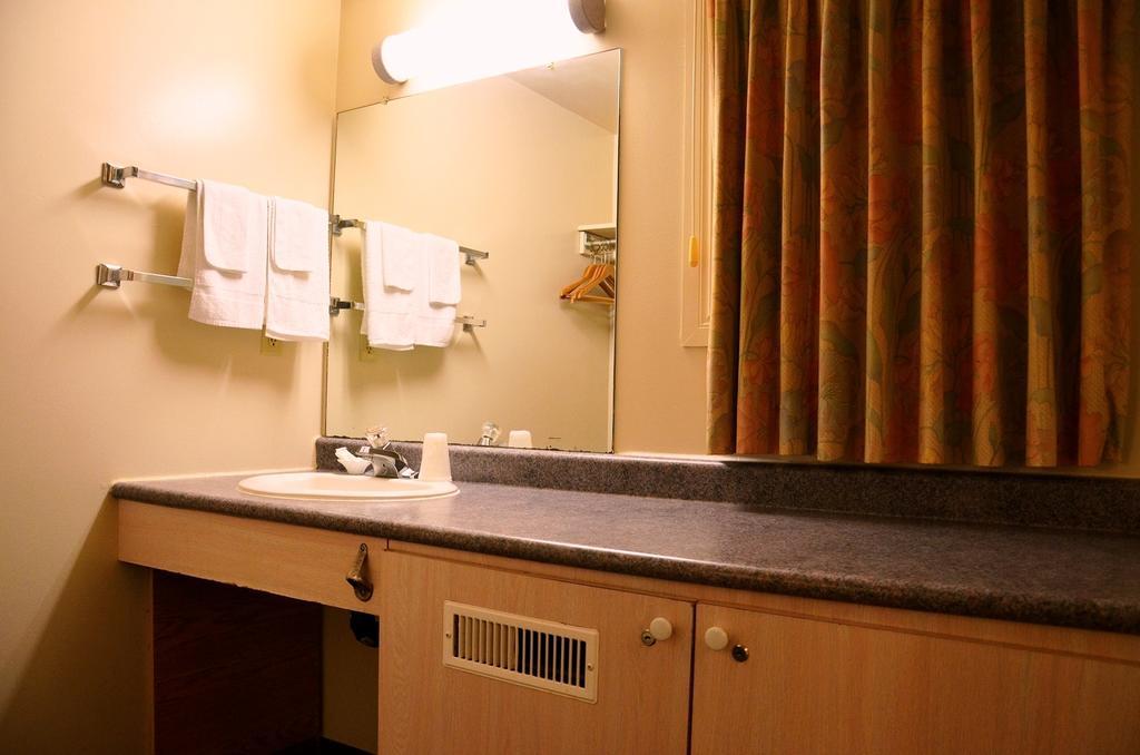 Grand Motel Toronto Chambre photo